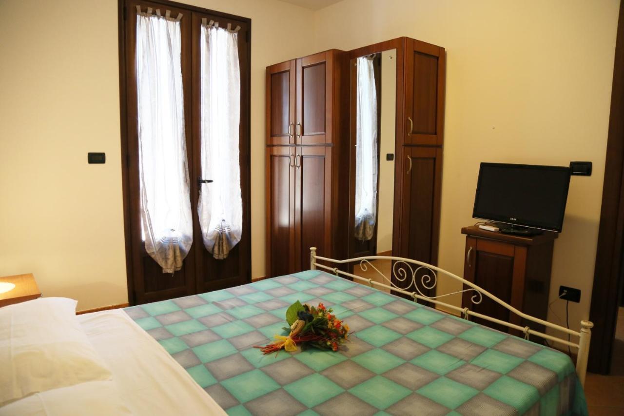 Apartament Damiavacanze Casa Vacanza Al Mare A Torre Vado Zewnętrze zdjęcie